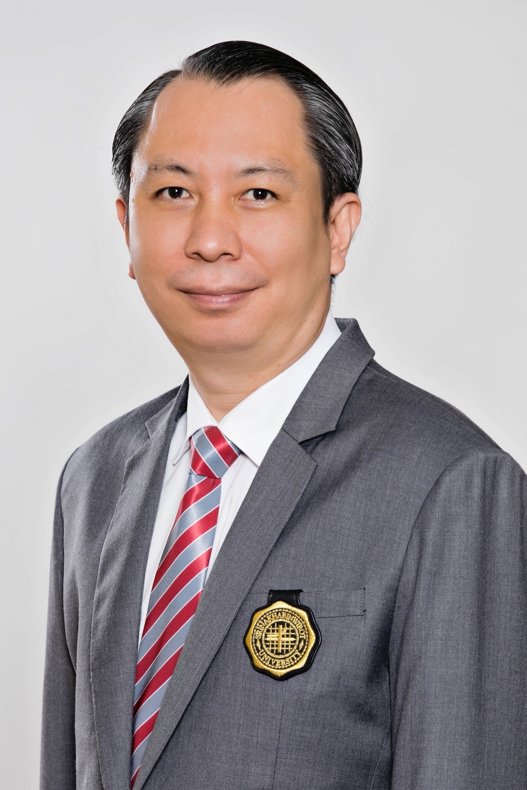 รศ.ดร.วิชชากร จารุศิริ