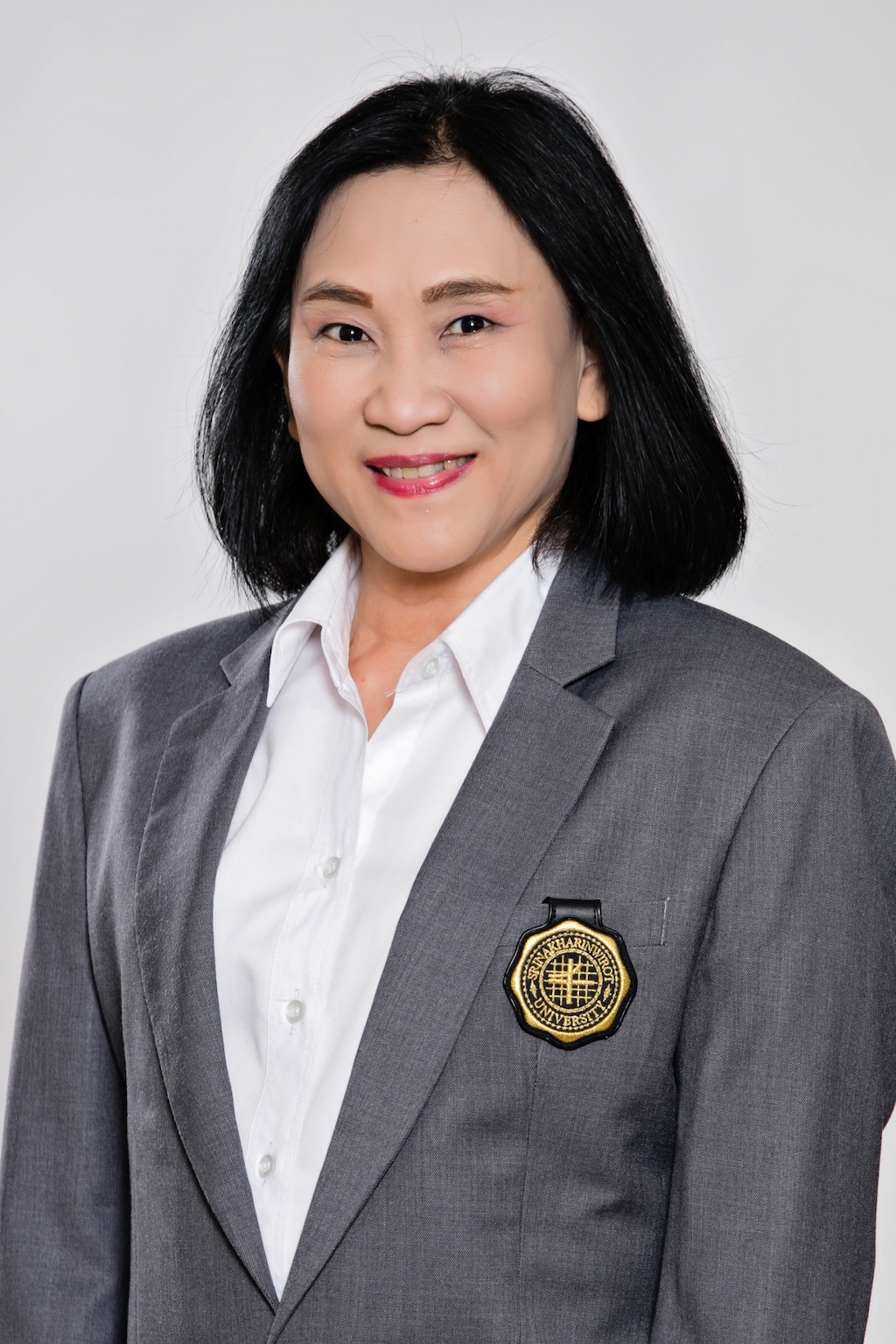 ผศ.ดร.อัญชลี จันทร์เสม
