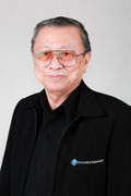 นายแพทย์วิชัย โชควิวัฒน